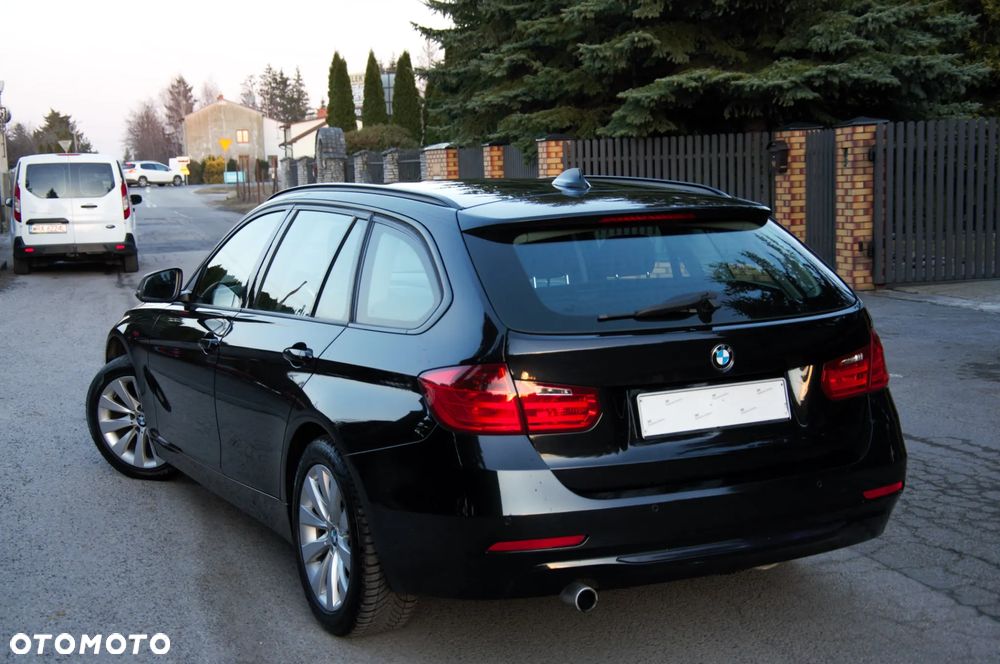 BMW Seria 3 316i Sport Line - 14