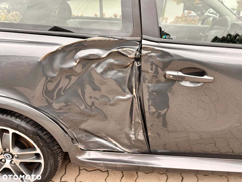 Volvo C30 2.0F R-Design - 14