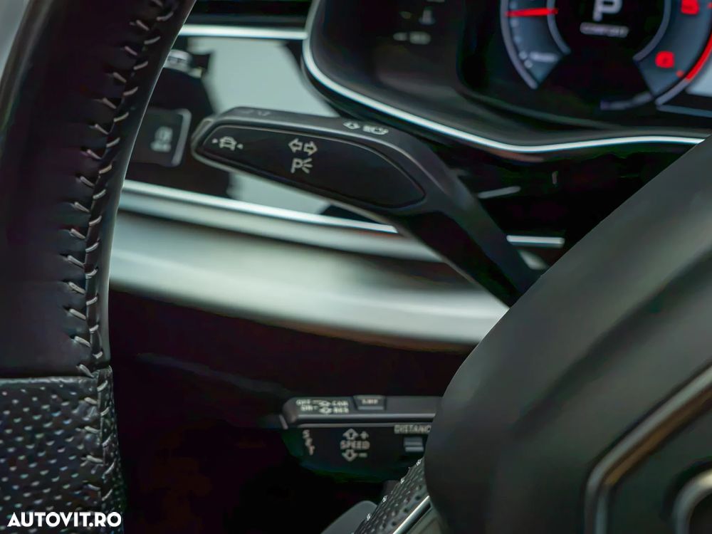 Audi Q8 3.0 50 TDI quattro Tiptronic MHEV - 33