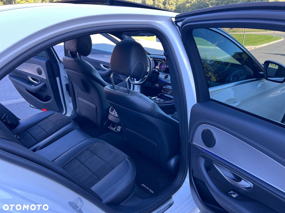 Mercedes-Benz Klasa E 220 d 9G-TRONIC - 7