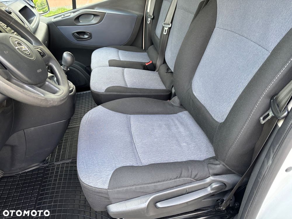 Opel Vivaro - 6