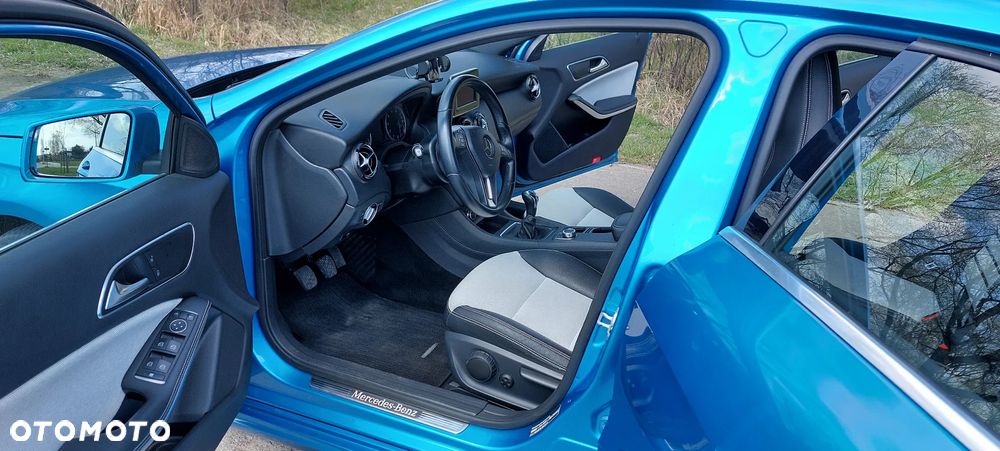 Mercedes-Benz Klasa A 180 - 9