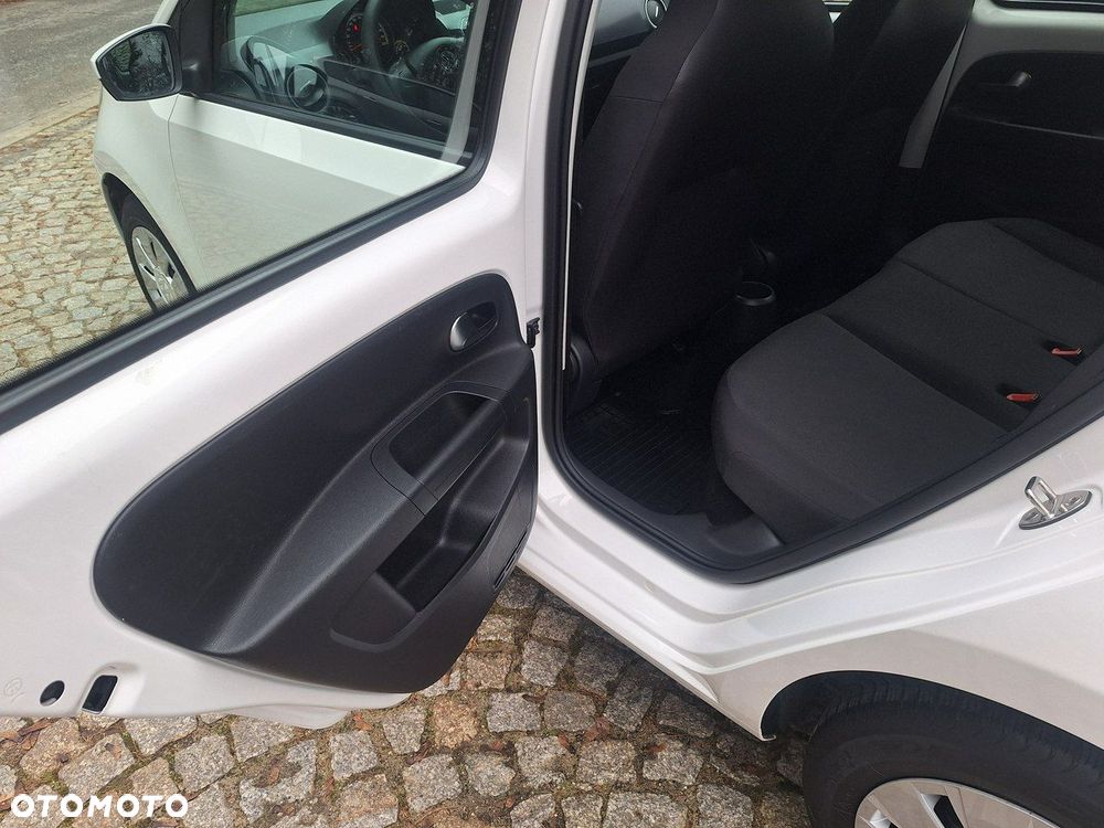 Volkswagen up! 1.0 White Style - 19