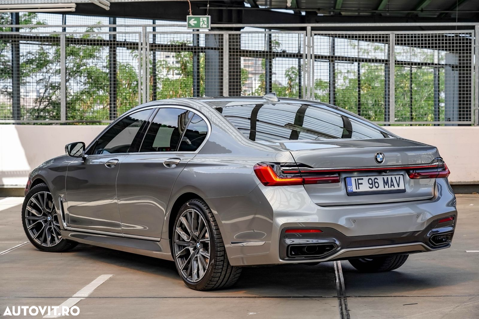 BMW Seria 7 730d - 4