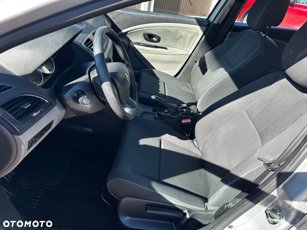 Renault Megane - 19