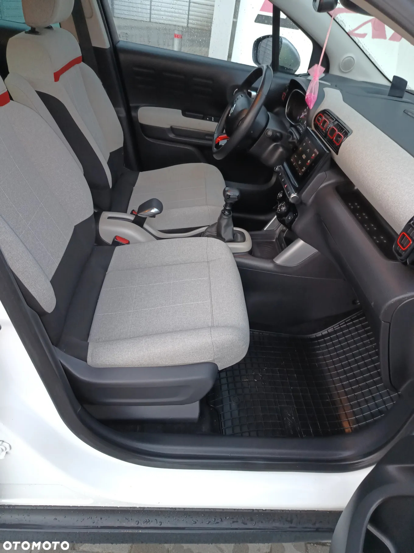 Citroën C3 Aircross 1.5 BlueHDi Shine S&S - 18