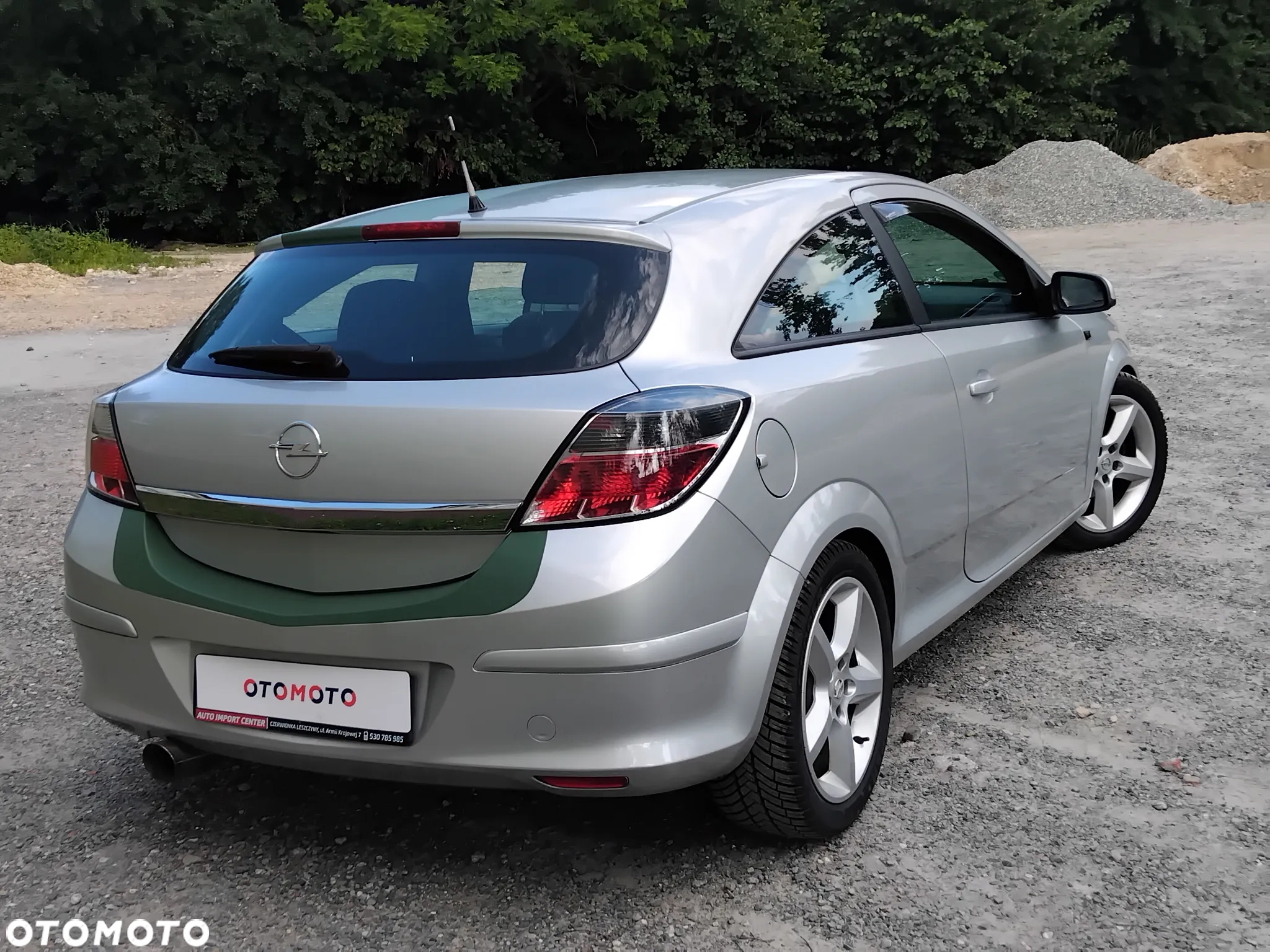 Opel Astra GTC 1.6 - 28