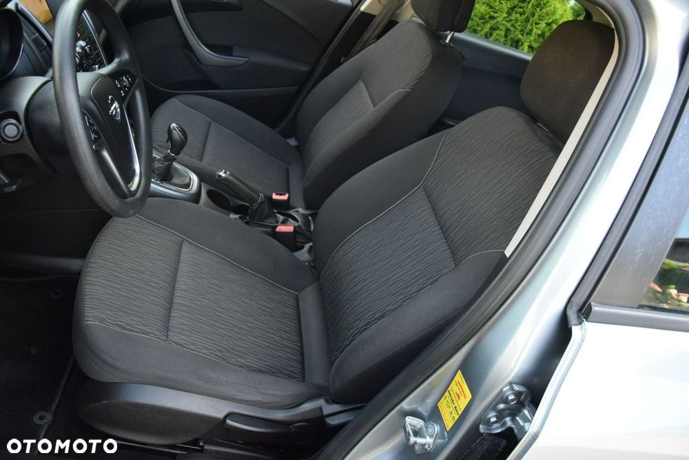 Opel Astra 1.6 Active EU6 - 26