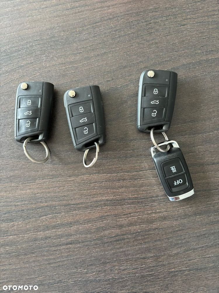 Skoda Karoq 2.0 TDI SCR 4x4 DSG Scout - 13