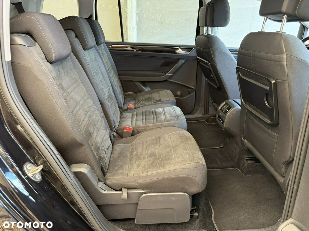 Volkswagen Touran 1.6 TDI BMT Comfortline - 30