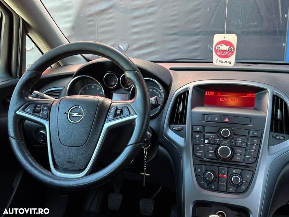 OPEL Astra 2012 — imagine 7