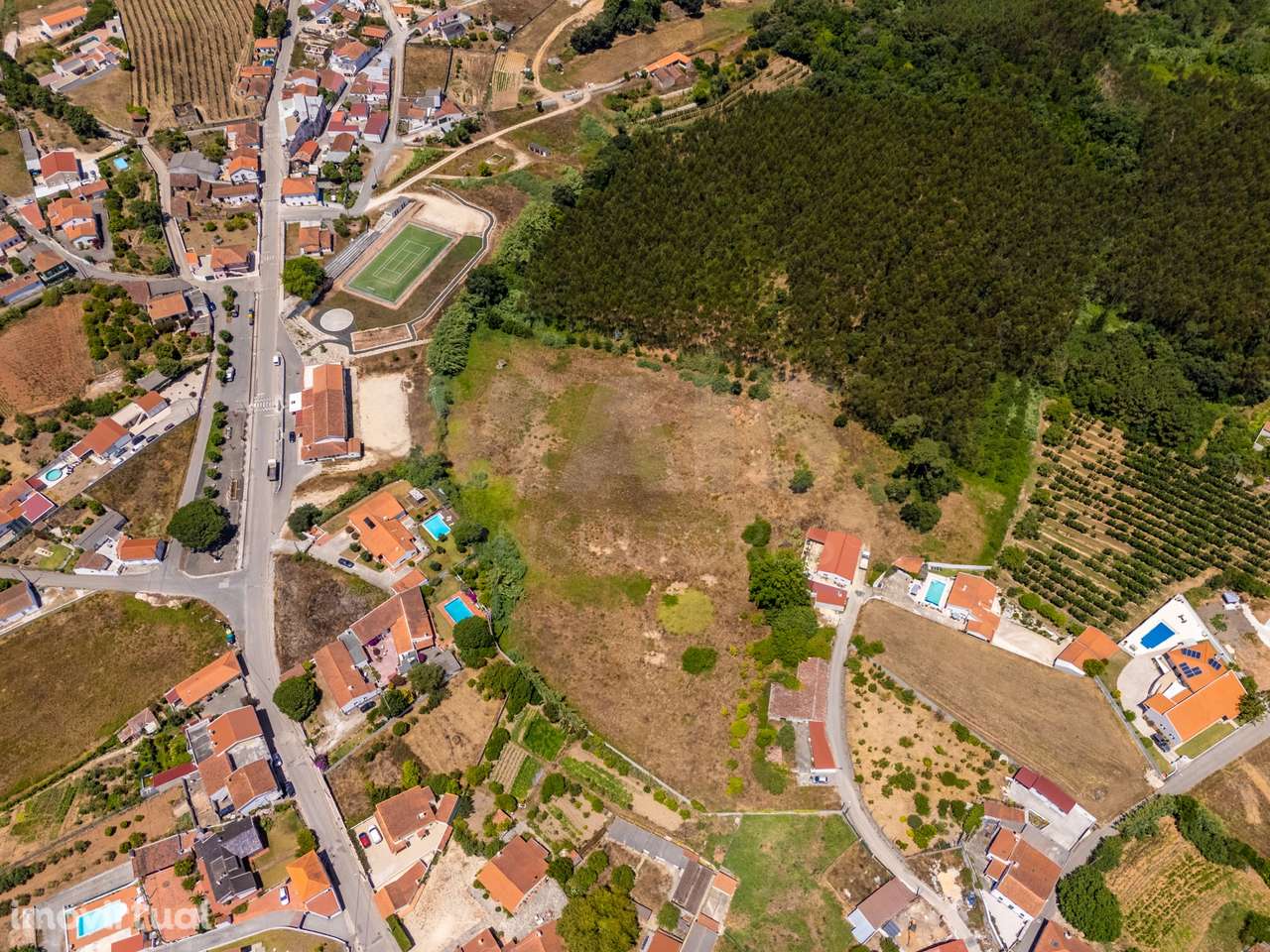 Moradia p/a recuperar c/ terreno na Fanadia com viabilidade de cons... - Grande imagem: 4/20