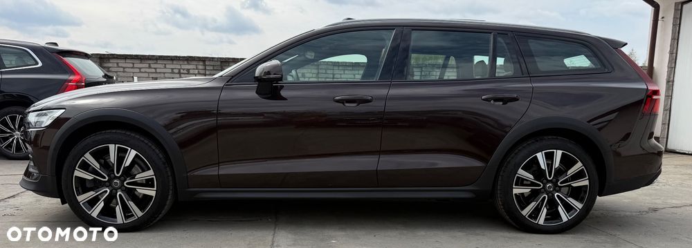 Volvo V60 Cross Country B5 B AWD Geartronic - 3