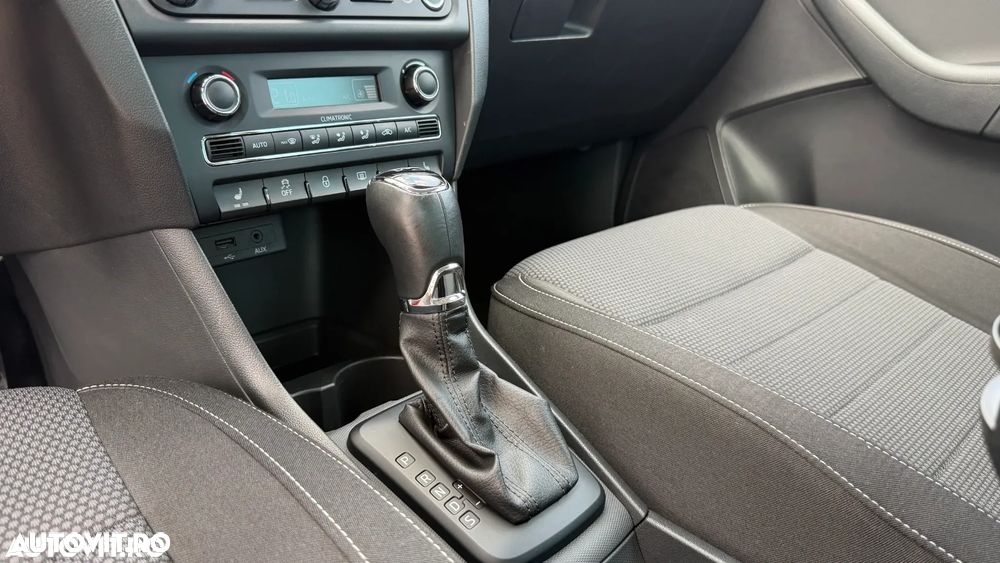 Skoda RAPID 1.6 TDI DSG Edition - 7