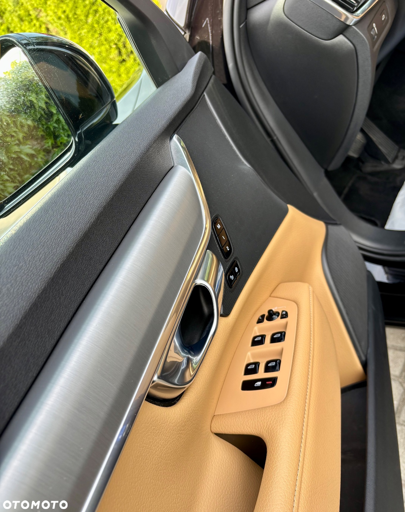 Volvo V90 D5 SCR AWD Momentum Pro - 10