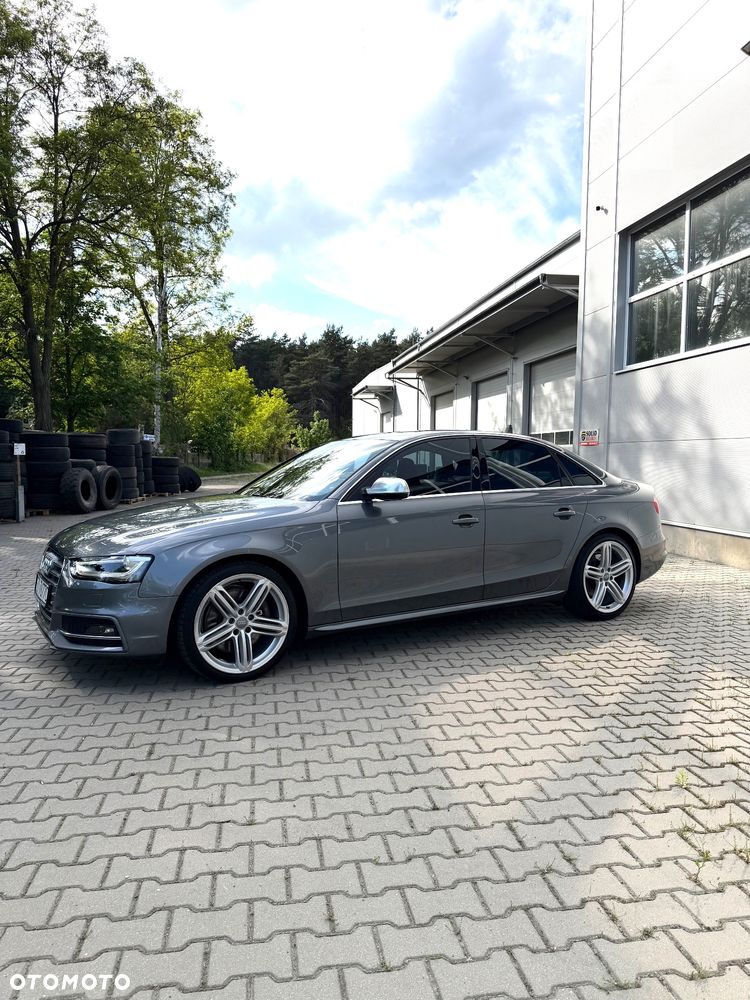 Audi S4 Limousine - 2