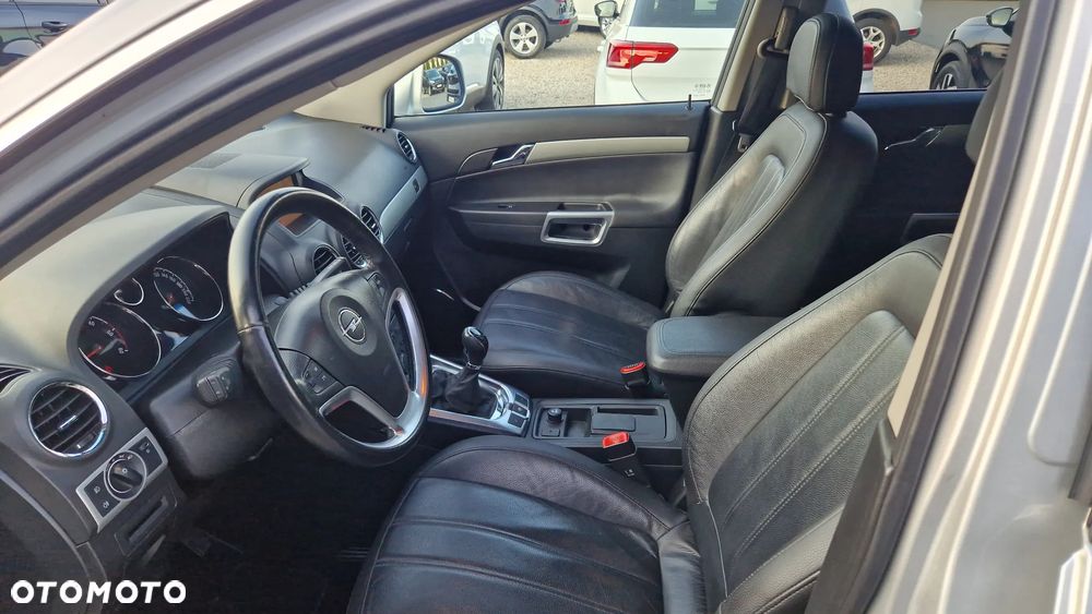 Opel Antara - 10