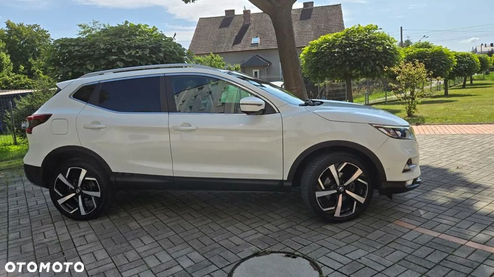 Nissan Qashqai 1.2 DIG-T TEKNA+ - 12