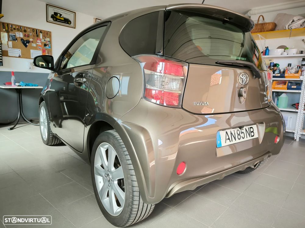 Toyota iQ 1.0 N collection — fotografia 4