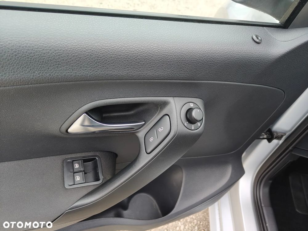 Volkswagen Polo - 29