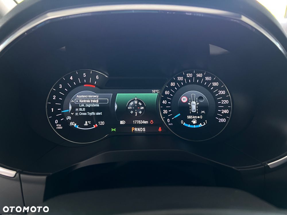 Ford S-Max 2.0 EcoBlue Titanium - 26