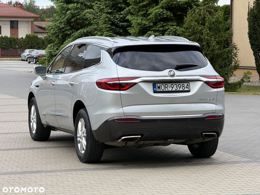 Buick Enclave - 7