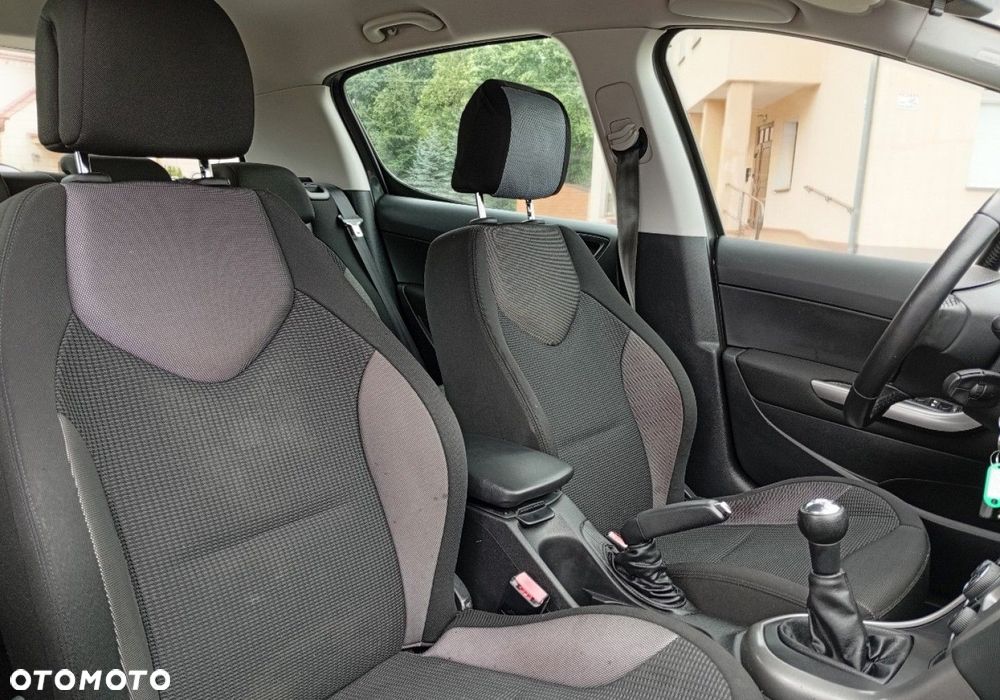 Peugeot 308 - 15