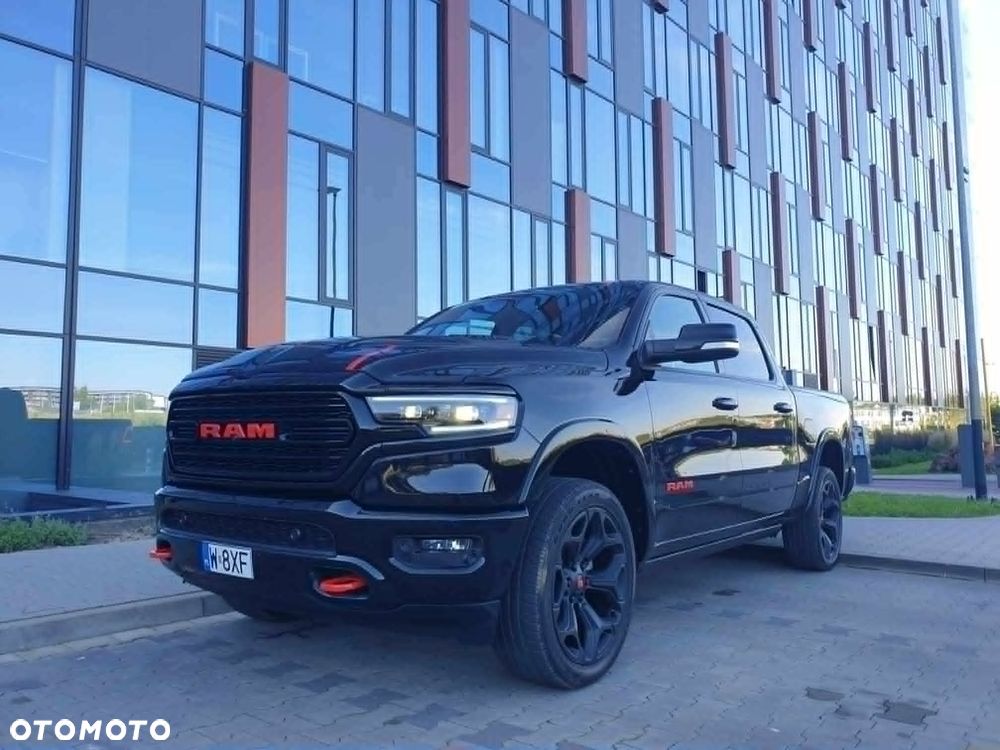 Dodge RAM 5.7 4x4 - 1
