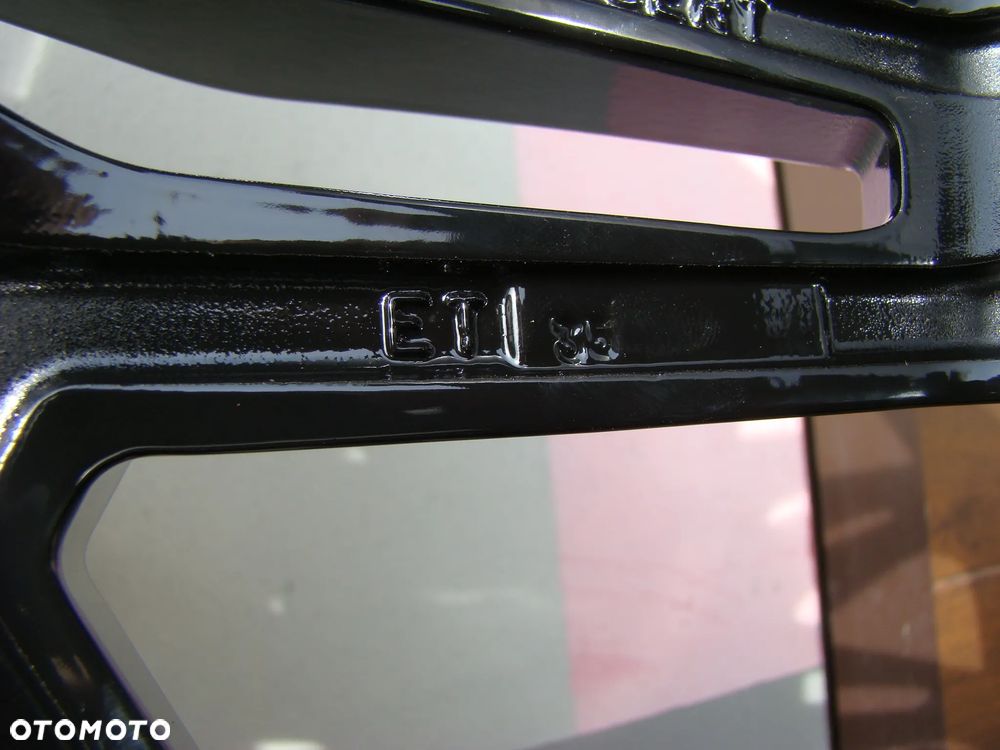 a20 5x120 BMW X3 E83 F25 X4 F26 F10 F11 F07 F06 F12 F13 F01 F02 F04 F03 8,5jx19 et35 - 9