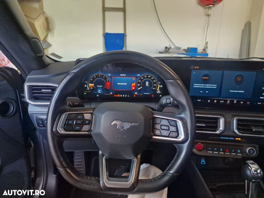 Ford Mustang - 17