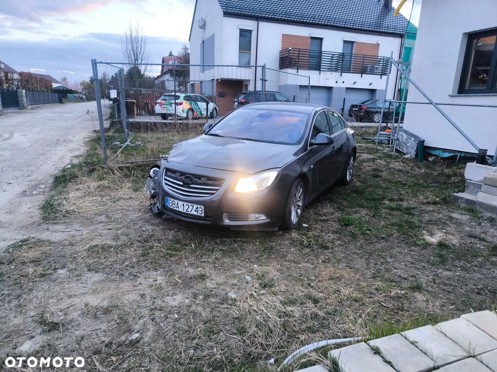 Opel Insignia 2.0 T Cosmo 4x4 - 5