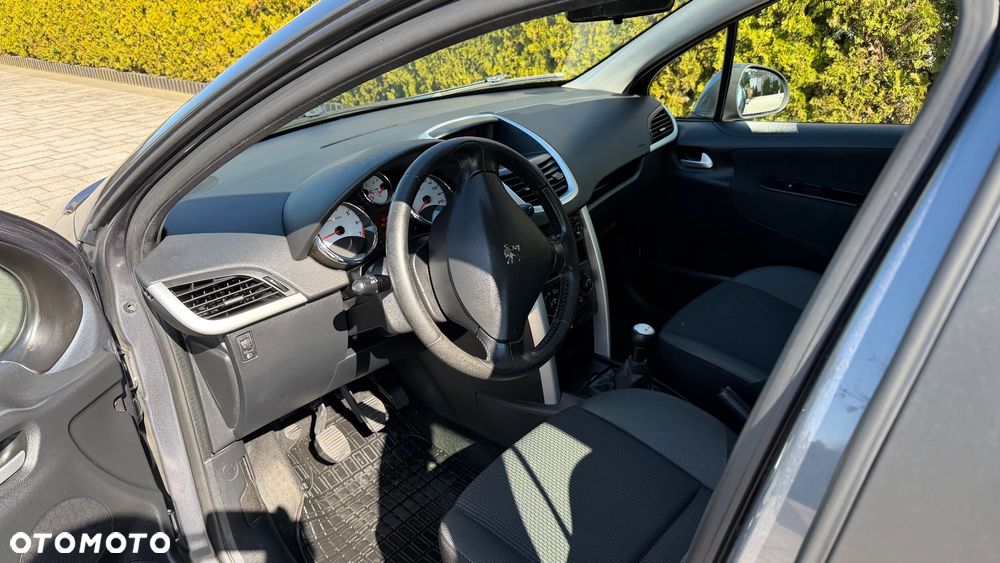 Peugeot 207 1.4 16V Trendy nICE - 8