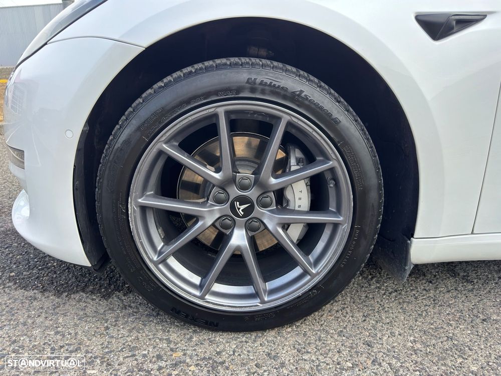 Tesla Model 3 Long Range Tração Integral - 24