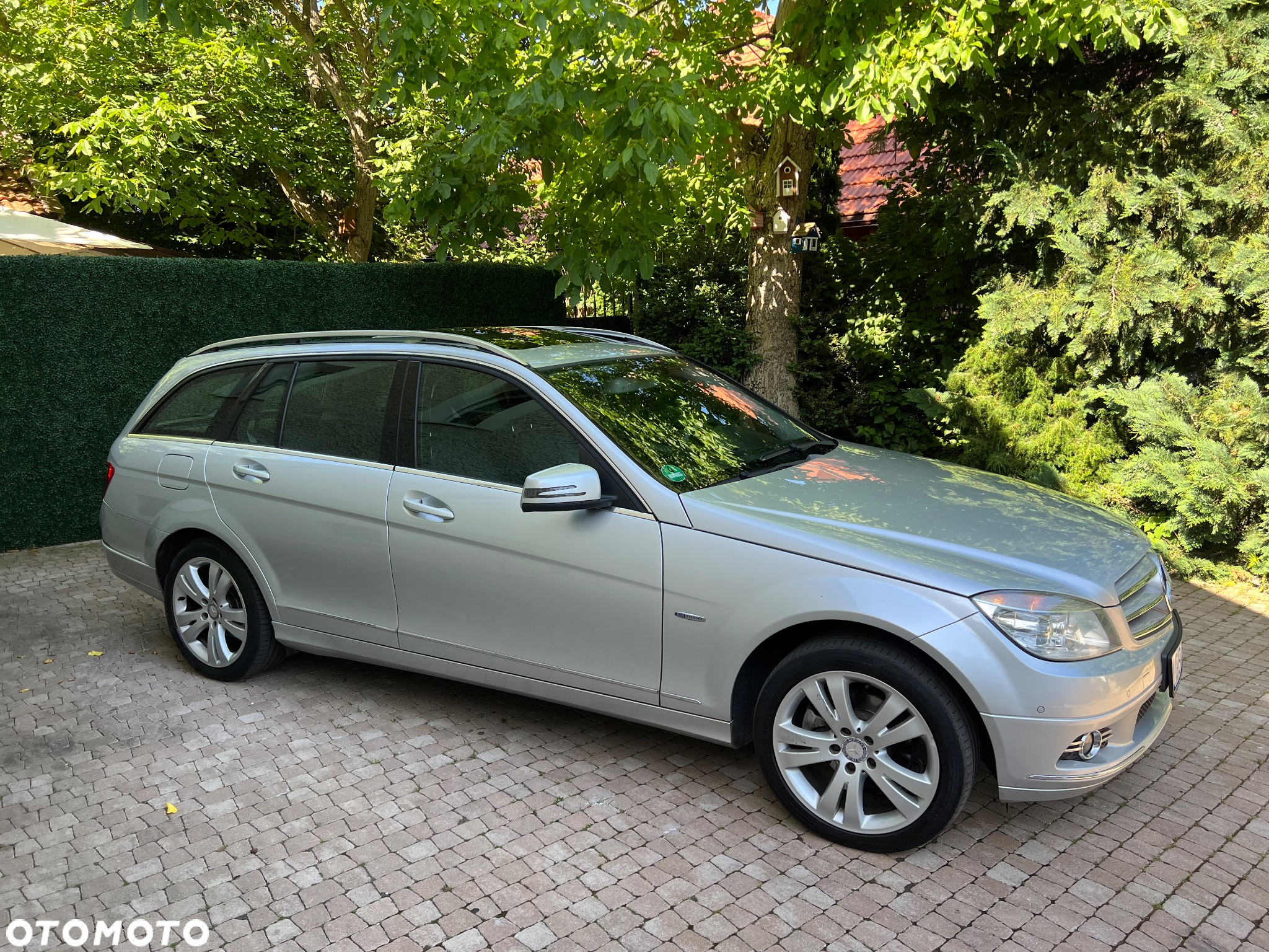 Mercedes-Benz Klasa C 180 T BlueEFFICIENCY 7G-TRONIC Elegance - 3