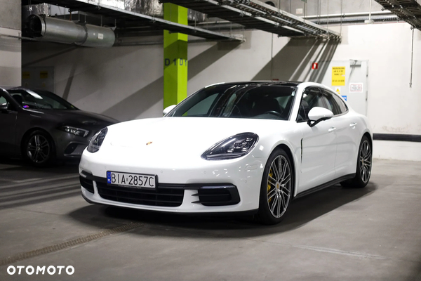 Porsche Panamera 4 GPF Executive