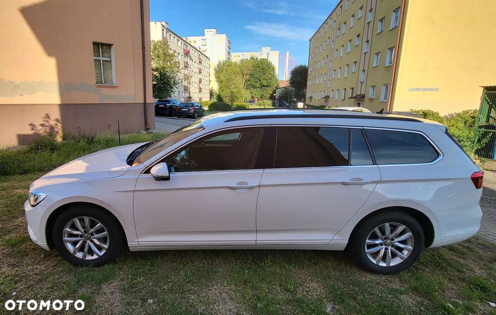 Volkswagen Passat 2.0 TDI (BlueMotion Technology) DSG Comfortline - 5