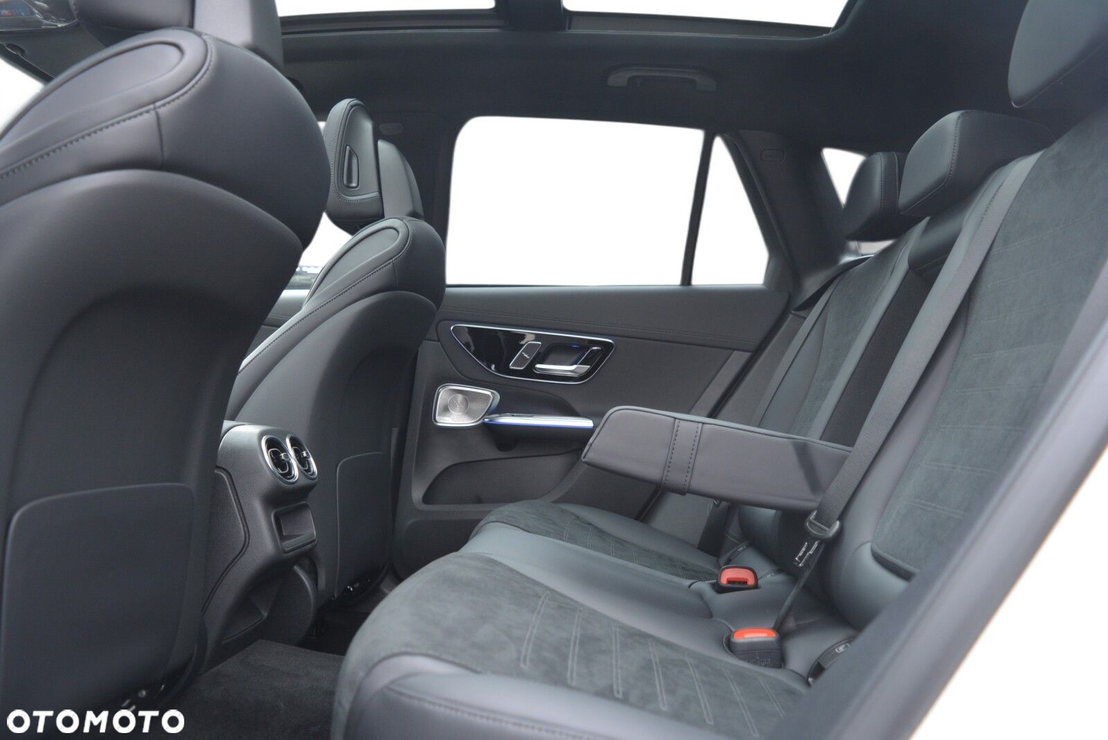 Mercedes-Benz GLC 300 e 4-Matic AMG Line - 8