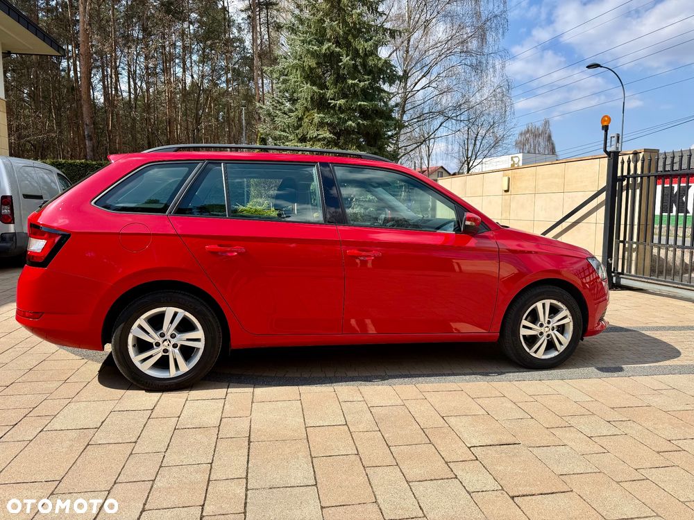 Skoda Fabia 1.0 TSI Ambition - 2