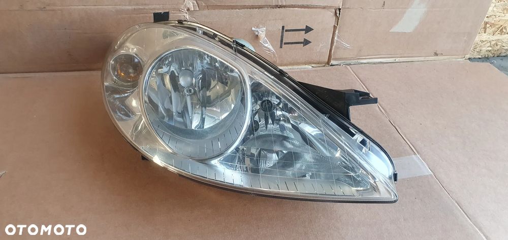 Lampa prawy przód przednia prawa Mercedes A-Klasa W169 A1698200261 - 5