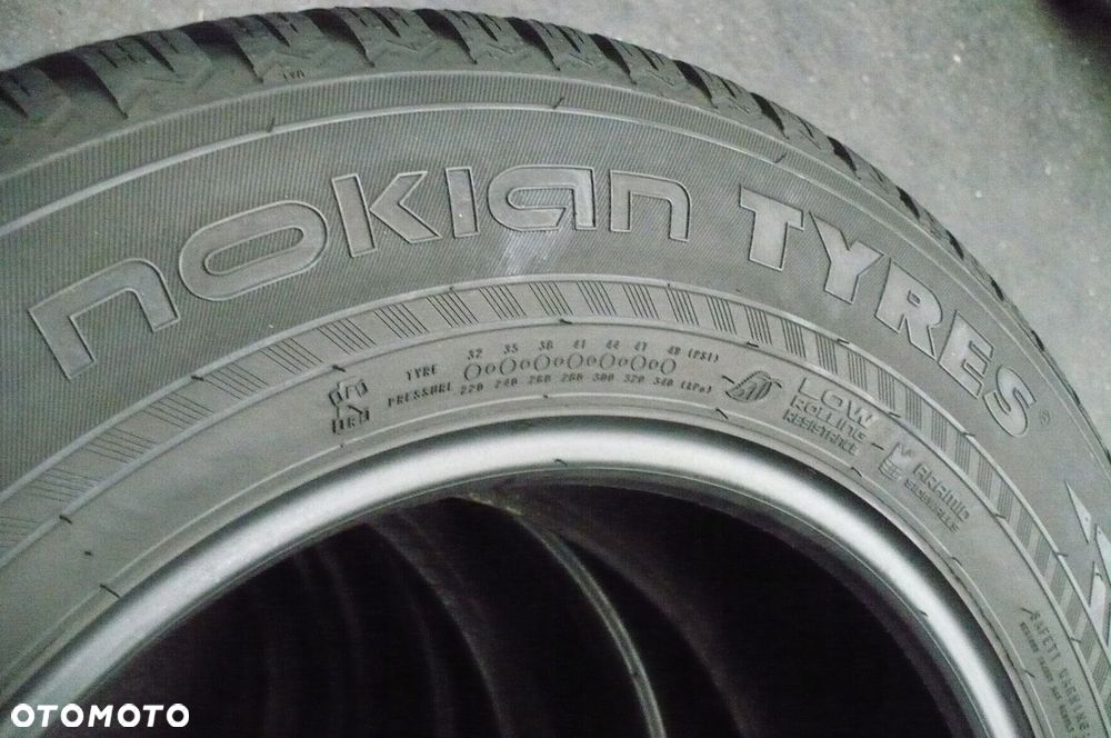 NOKIAN WR SUV4 225/65R17 6,9mm 2023 - 3