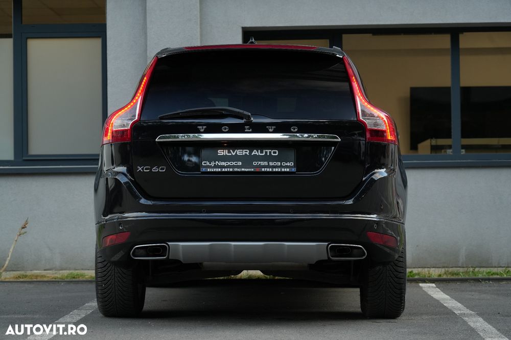 Volvo XC 60 D4 Geartronic Summum - 28