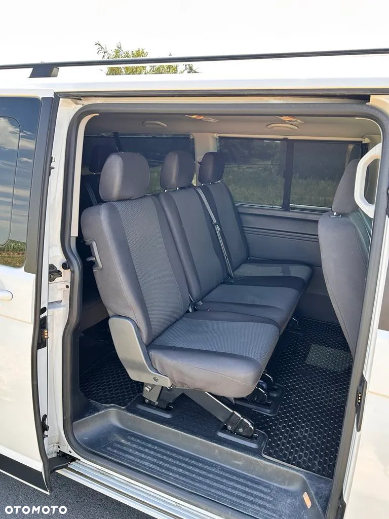 Volkswagen Caravelle 2.0 TDI L2 - 14