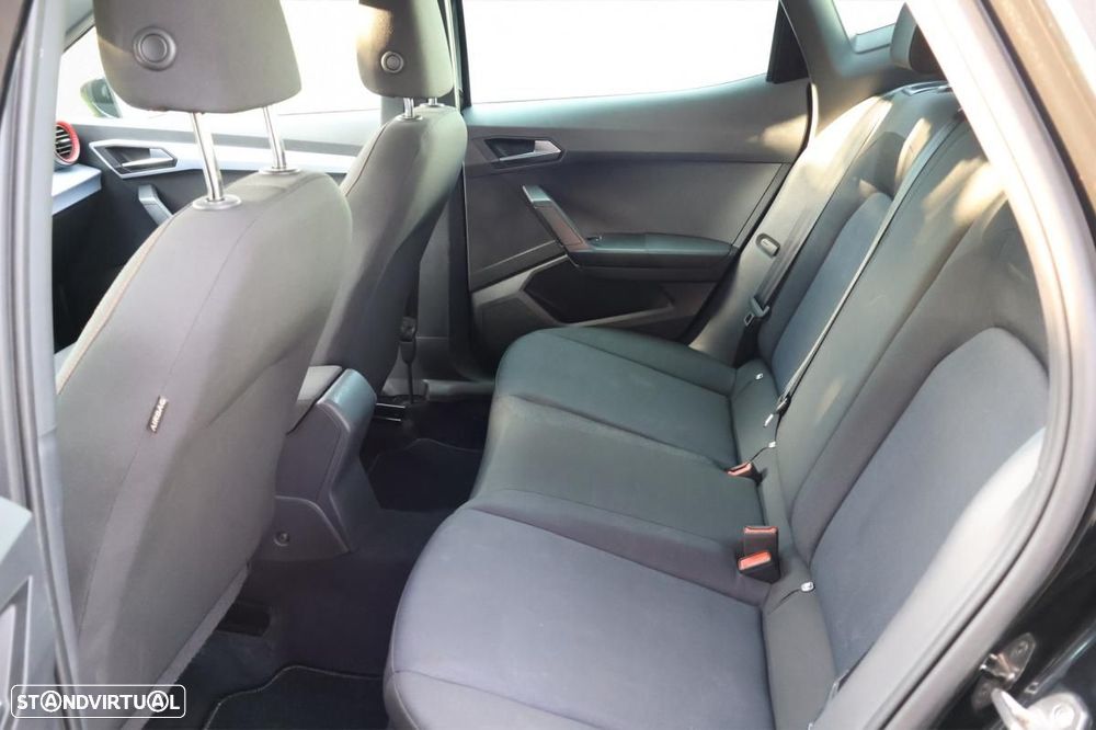 SEAT Arona 1.0 TSI FR - 14