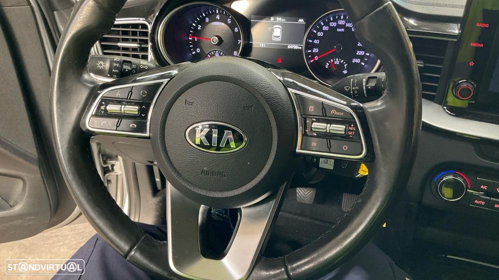 Kia XCeed 1.0 T-GDI Drive - 16