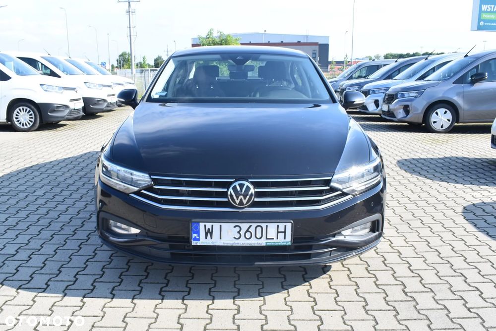 Volkswagen Passat 2.0 TDI EVO Essence DSG - 4