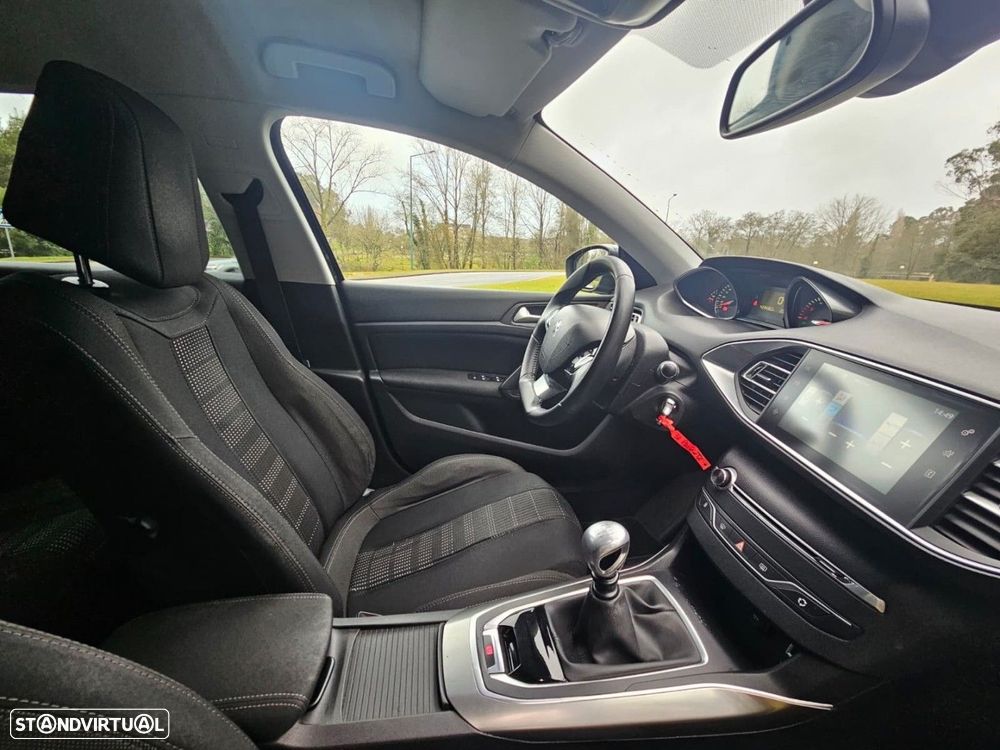 Peugeot 308 SW 1.6 BlueHDi Active J17 - 24