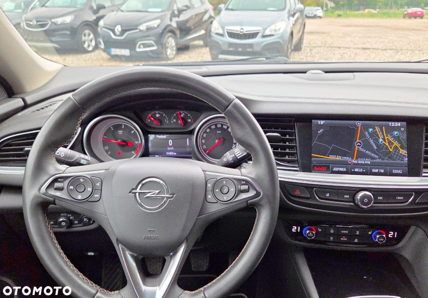 Opel Insignia - 9