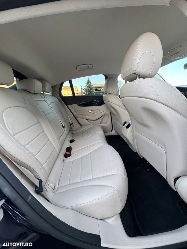 Mercedes-Benz GLC Coupe 200 4Matic 9G-TRONIC - 8