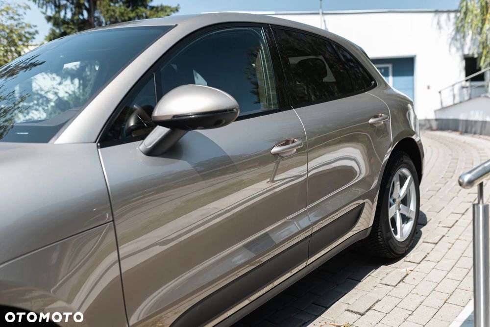 Porsche Macan - 4
