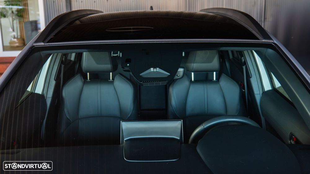Toyota Corolla Cross 2.0 Hybrid Luxury - 29